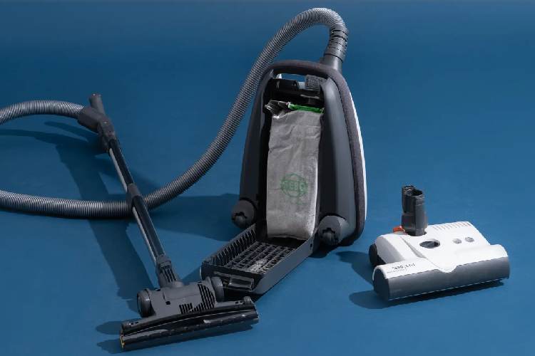 چرا جاروبرقی ناگهان خاموش میشود؟ 4 خرابی قطعات