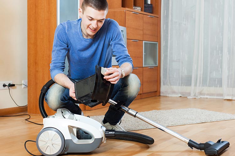 آموزش نحوه تمیز کردن جاروبرقی