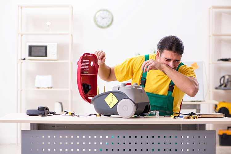جلوگیری از بو گرفتن جاروبرقی